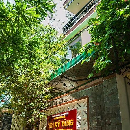 Golden Soulmate Homestay Хойан Экстерьер фото