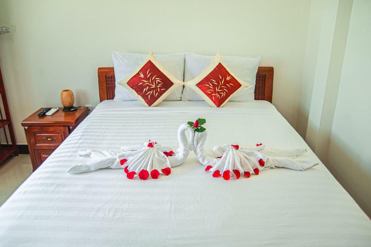 Golden Soulmate Homestay Хойан Экстерьер фото