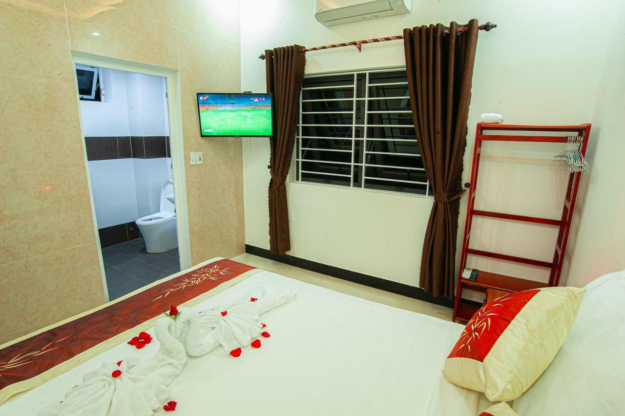 Golden Soulmate Homestay Хойан Экстерьер фото