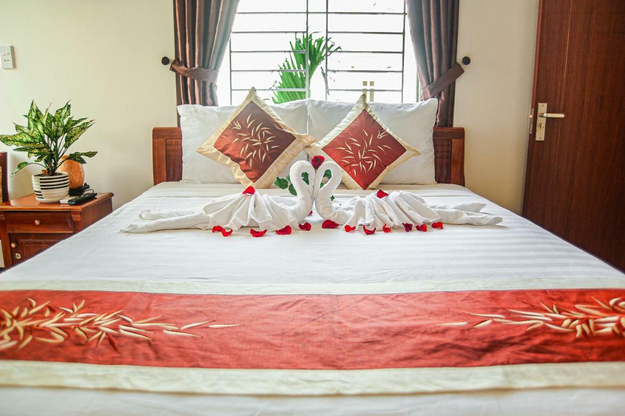 Golden Soulmate Homestay Хойан Экстерьер фото